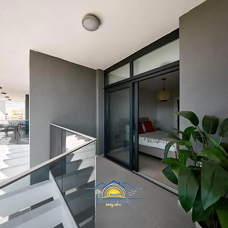 Eagle Serenity Apartament *