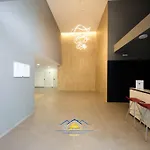 Eagle Serenity דירה