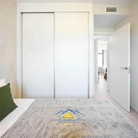 아파트 Eagle Serenity 베니돔