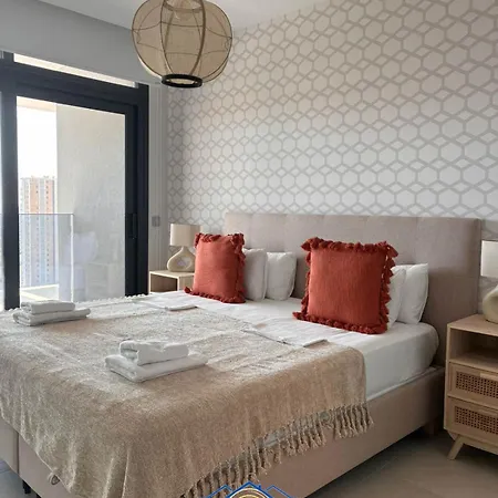 아파트 Eagle Serenity 베니돔