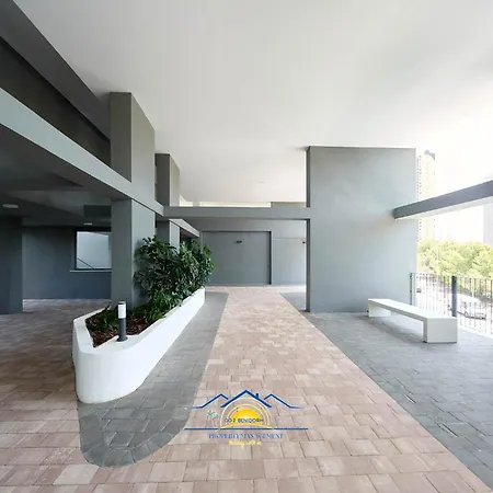 Eagle Serenity Бенидорм